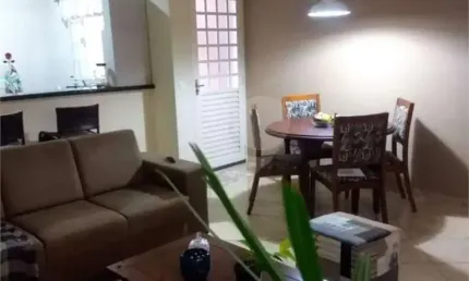 Casa com 2 quartos à venda na Rua Antônio Micucci, 296, Jardim Tangará, São Carlos
