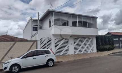 Casa com 4 quartos à venda na Rua Francisco Schiavone, 853, Jardim Beatriz, São Carlos