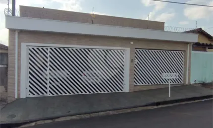 Casa-São Carlos-Chácara Parque Club | Ref.: REO630551