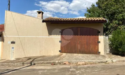Casa com 2 quartos à venda na Rua Andréa Patrizzi, 654, Residencial Itamarati, São Carlos