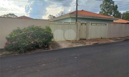Casa com 3 quartos à venda na Rua Raimundo Romanelli, 329, Parque dos Timburis, São Carlos