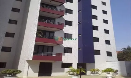 Apartamento com 3 quartos à venda na Rua Vinte e Oito de Setembro, 2360, Centro, São Carlos