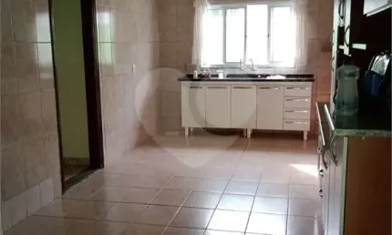 Casa com 3 quartos à venda na Rua Antônio Martines Carrera, 201, Jardim Beatriz, São Carlos