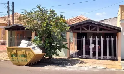 Casa com 6 quartos à venda na Rua Treze de Maio, 3162, Jardim São Carlos, São Carlos