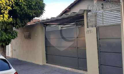 Casa com 2 quartos à venda na Rua Sebastião de Abreu Sampaio, 1556, Vila Boa Vista 1, São Carlos