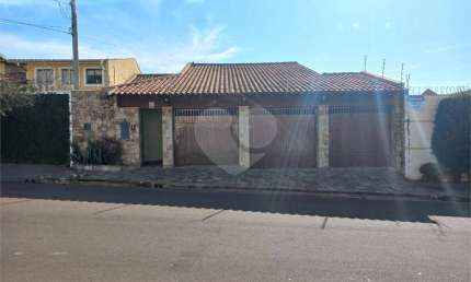 Casa com 3 quartos à venda na Rua José Missali, 108, Planalto Paraíso, São Carlos