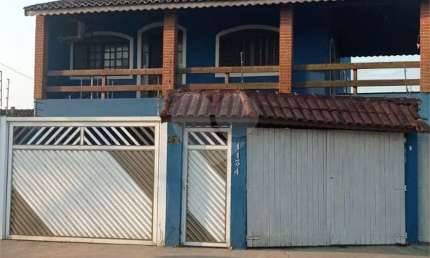 Casa com 4 quartos à venda na Rua Finlândia, 1134, Centro, Peruíbe