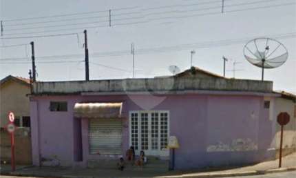 Casa com 3 quartos à venda na Rua Matão, 462, Centro, Ibaté