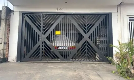Casa com 3 quartos à venda na Rua Rodolfo Luporini, 246, Jardim Hikare, São Carlos