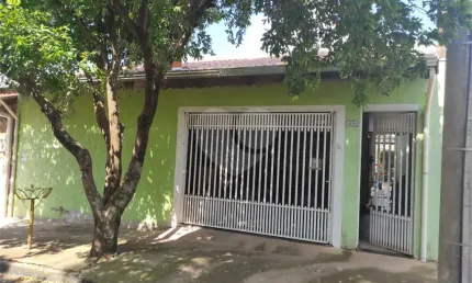 Casa com 3 quartos à venda na Rua Winston Monteiro Ricetti, 686, Residencial Itamarati, São Carlos