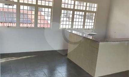 Casa com 3 quartos à venda na Rua Benedito da Silva, 1000, Jardim São Carlos, São Carlos