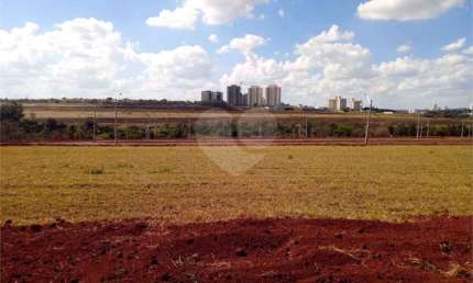 Terreno comercial para alugar na Estrada Municipal Cônego Washington José Pera, 10, Jardim das Torres Prolongamento, São Carlos