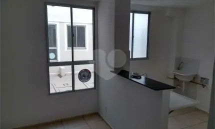 Apartamento  no Condomínio Residencial Monte Everest