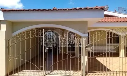 Casa com 4 quartos à venda na Rua Antônio Narvais, 231, Vila Brasília, São Carlos