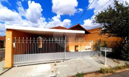 Casa com 2 quartos à venda na Rua Josué Marques Martins, 3630, Vila Rancho Velho, São Carlos