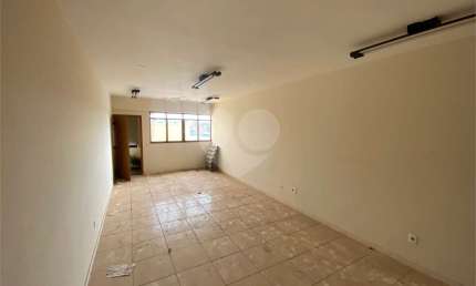 Sala comercial para alugar na Rua Santa Cruz, 462, Centreville, São Carlos