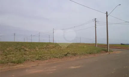 Terreno comercial à venda na Rua Agricultor Antonio Vallério, 1, Loteamento Jardim Vista Alegre, São Carlos