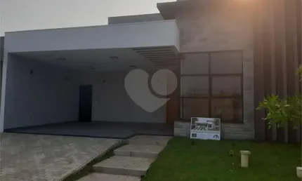 Casa nova para venda no residencial Village Damha IV