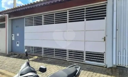Casa com 3 quartos à venda na Rua Presidente Vargas, 653, Vila Costa do Sol, São Carlos