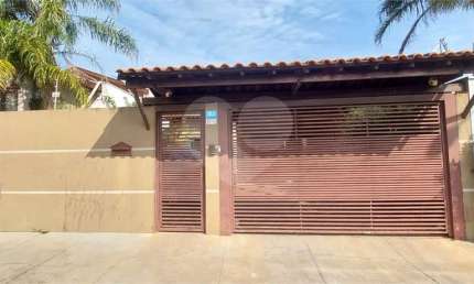 Casa com 2 quartos à venda na Rua Mauro Tomazi, 89, Residencial Itamarati, São Carlos