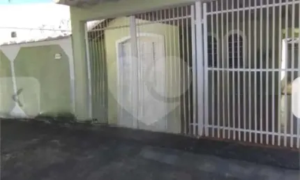 Casa com 3 quartos à venda na Rua Cesar Dacorso Filho, 1542, Vila Carmem, São Carlos