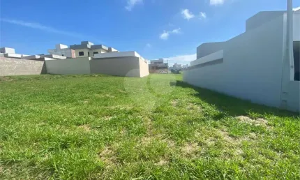 Terreno à venda na Avenida Brasilino Damha, 750, Condomínio Village Damha IV, São Carlos