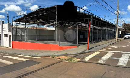 Barracão / Galpão / Depósito à venda na Rua Dom Pedro II, 314, Vila Monteiro (Gleba I), São Carlos