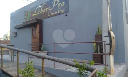 Imóvel + Ponto Comercial com rendimentos em Rua Movimentada de São Carlos