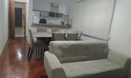 Apartamento no Edifício Riveira – Conforto e Elegância na Rua 15 de Novembro