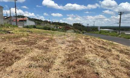 Terreno à Venda no Residencial Bosque dos Tamanduás – Descalvado/SP