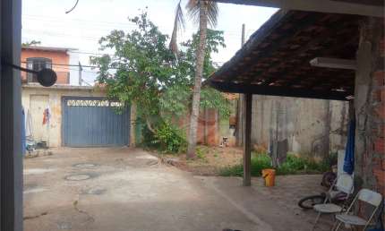 Casa com 2 quartos à venda na Rua Winston Monteiro Ricetti, 380, Residencial Itamarati, São Carlos