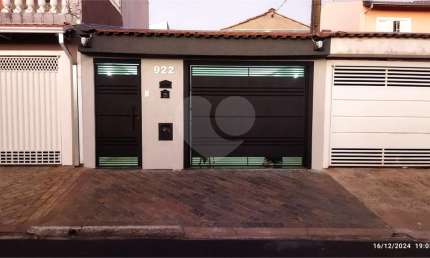 Casa com 2 quartos à venda na Rua São João Bosco, 922, Planalto Paraíso, São Carlos
