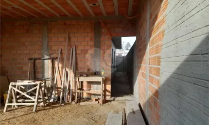 Excelente Casa em Construção no Residencial Villeneuve - São Carlos, SP