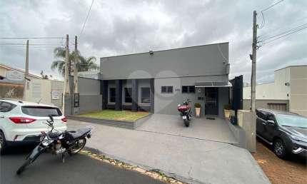 Casa comercial para alugar na Rua Luiz Barbosa de Campos, 1, Jardim Alvorada, São Carlos