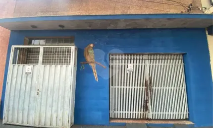 Casa com 3 quartos à venda na Avenida Teixeira de Barros, 712, Vila Prado, São Carlos