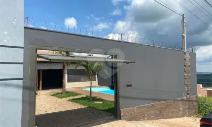 Casa com 1 quarto à venda na Rua Professora Marilda Geraldo Gimenes, 73, Residencial Arcoville, São Carlos