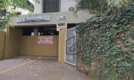Casa com 3 dormitórios, 200 m² - venda por R$ 1.800.000,00 ou aluguel por R$ 9.336,00/mês - Moema - São Paulo/SP