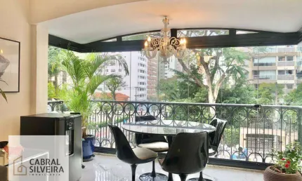 Apartamento com 3 dormitórios à venda, 135 m² por r$ 2.100.000,00 - moema - são paulo/sp