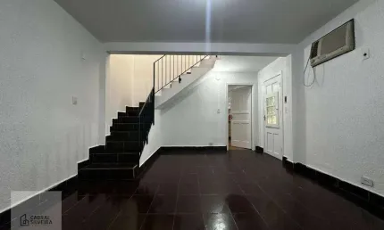 Casa Reformada para Locação no Planalto Paulista – 4 Dormitórios, 130m² e Churrasqueira Privativa