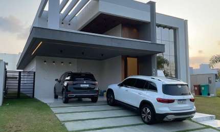 Linda casa térrea com 210m² com 3 suítes no Alphaville