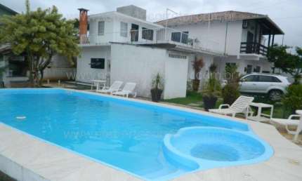 Casa com 3 quartos para alugar na Rua Francisco Aguiar, 325, Balneário Perequê, Porto Belo