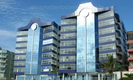 Apartamento à venda na Rua 225, 10, Meia Praia, Itapema