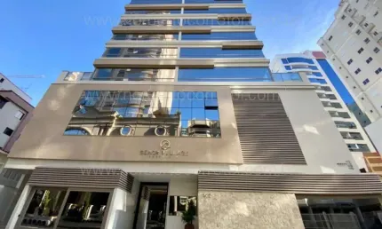 Apartamento à venda na Rua 315, 222, Meia Praia, Itapema