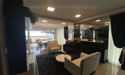 Apartamento à venda na Avenida Nereu Ramos, 3740, Meia Praia, Itapema