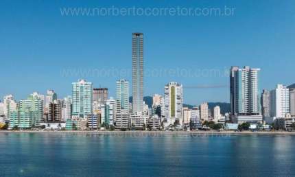 Apartamento à venda na Avenida Nereu Ramos, 3096, Meia Praia, Itapema