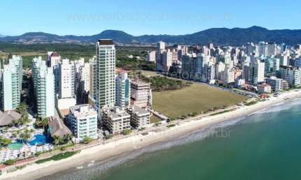 Apartamento à venda na Rua 313 B, 1395, Meia Praia, Itapema