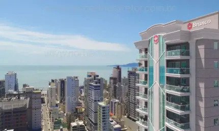 Apartamento à venda na Rua 256, 457, Meia Praia, Itapema