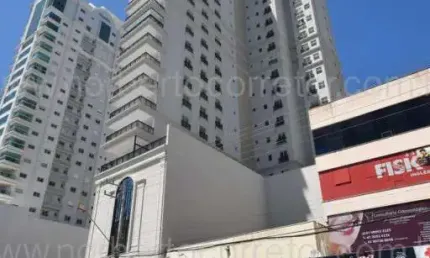 Apartamento à venda na Avenida Nereu Ramos, 5222, Meia Praia, Itapema