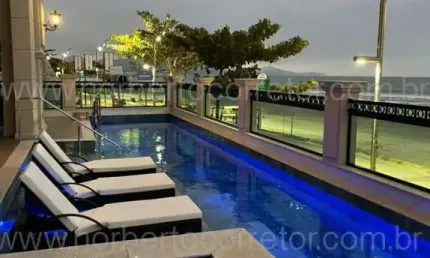 Apartamento à venda na Rua 321, 20, Meia Praia, Itapema