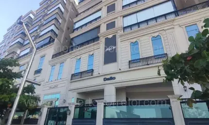 Apartamento à venda na Rua 321, 40, Meia Praia, Itapema